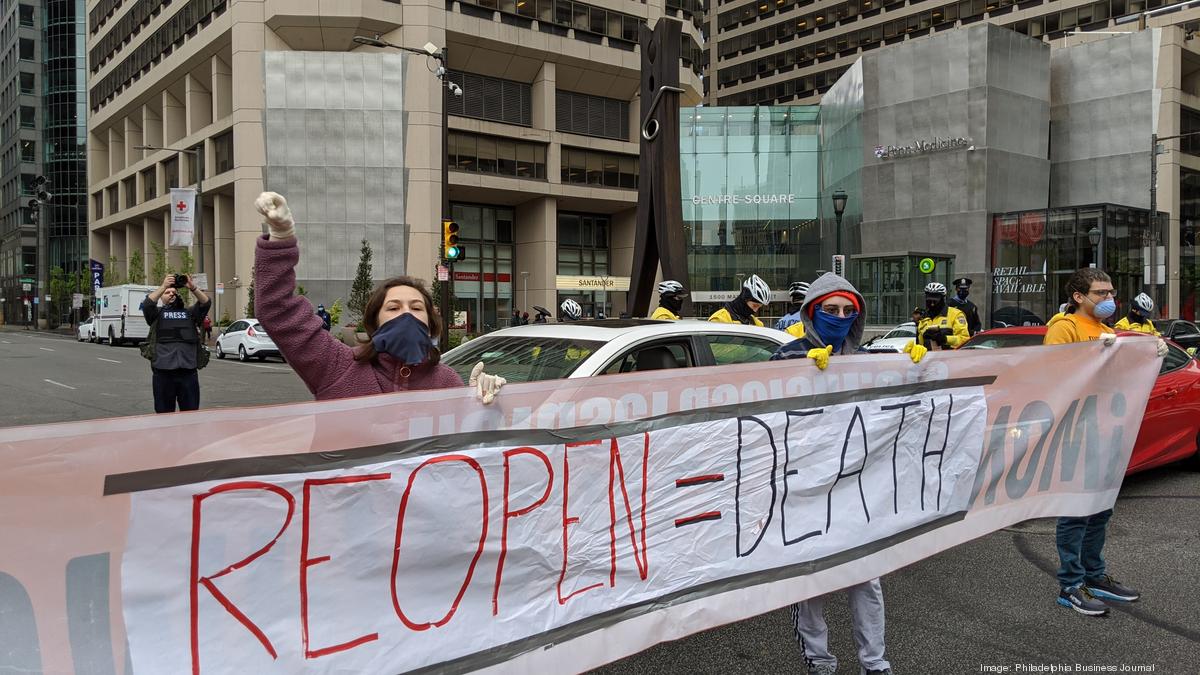 Reopen Philly Protest, Counterprotest Shut Down Roads Near City Hall 