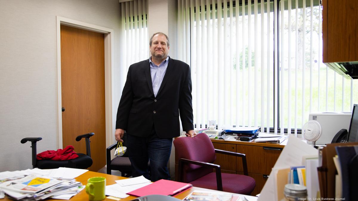 Paul Weiss battles Zoom fatigue by heading outdoors St. Louis