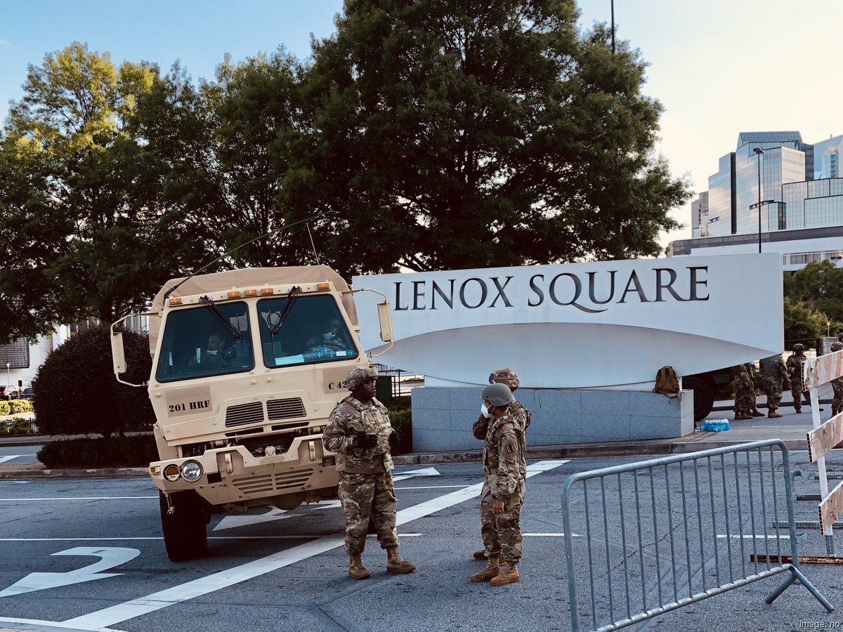 Shooting leaves one dead at Lenox Square Mall in Atlanta, four
