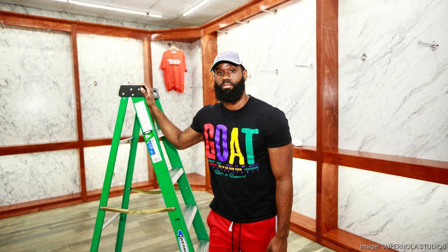 Floyd protests in Tampa brings property damage, citywide curfew