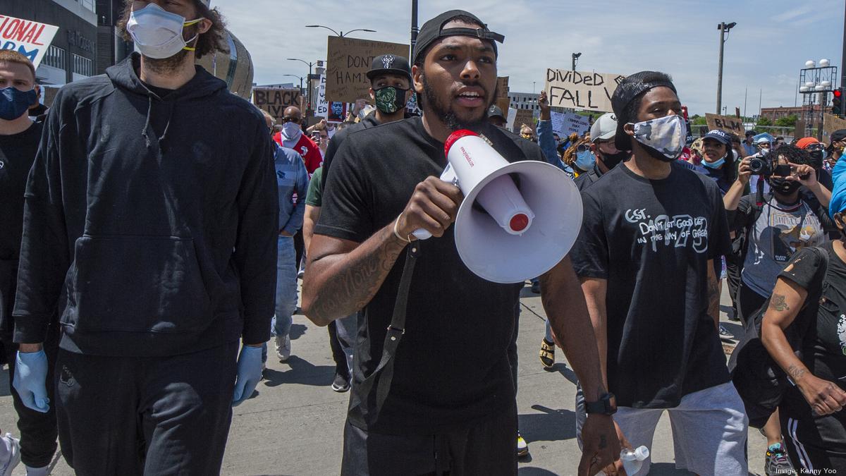 Giannis Called For 'Change' And 'Justice' At A March In Milwaukee