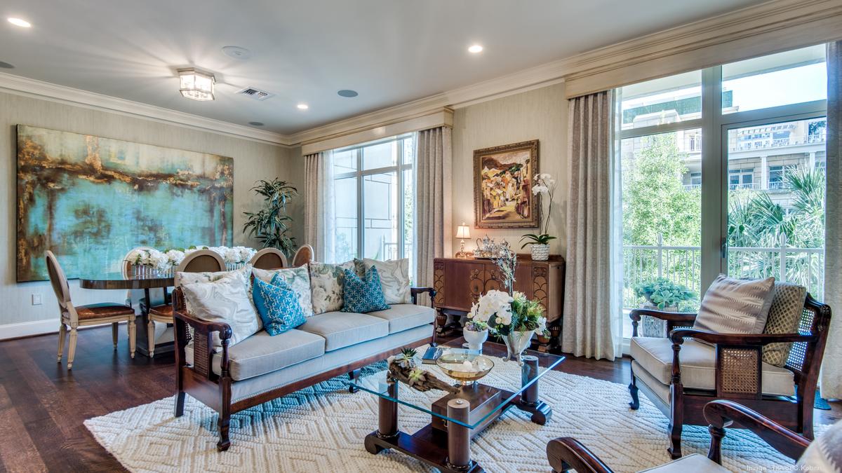 Dallas RitzCarlton condo, formerly priced at 3.5M, to be auctioned