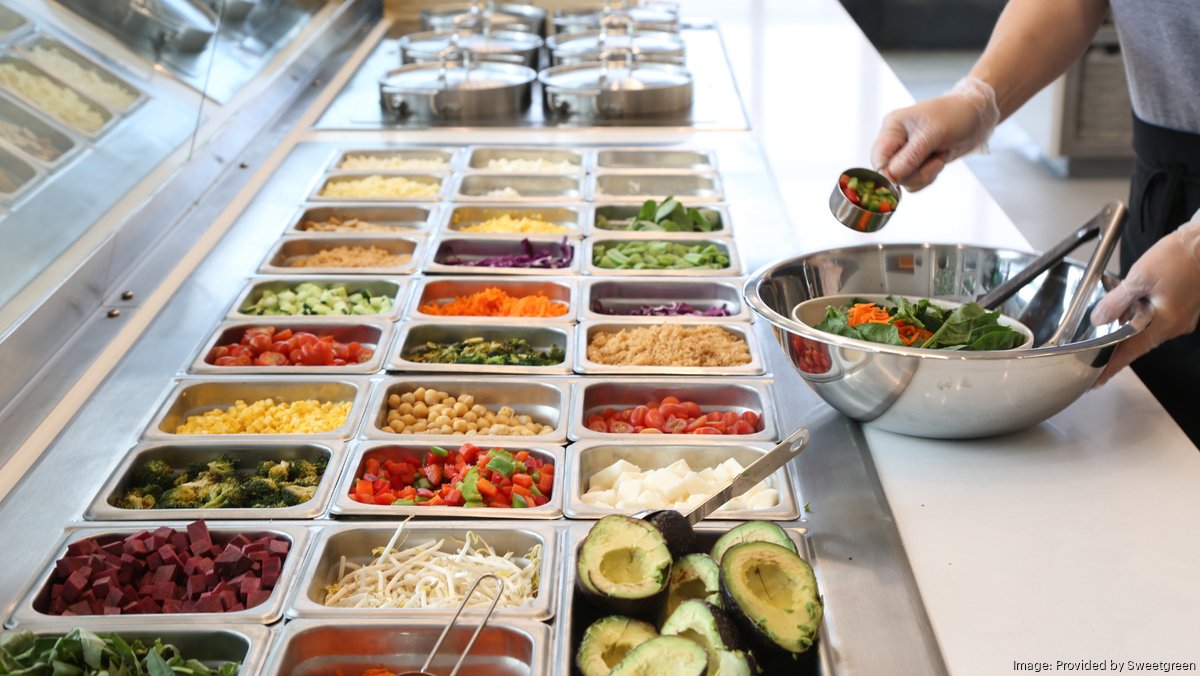 Sweetgreen to roll out first D.C.-area drive-thru lane in McLean