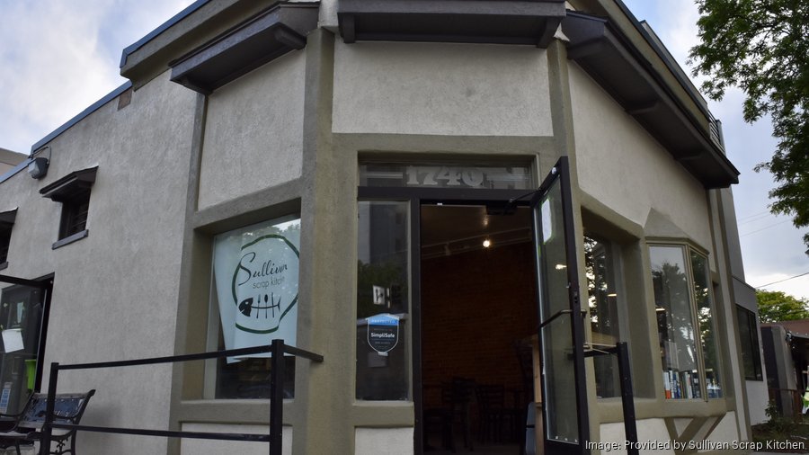 Full Plate An upscale caterer opens a sandwich restaurant, and a new