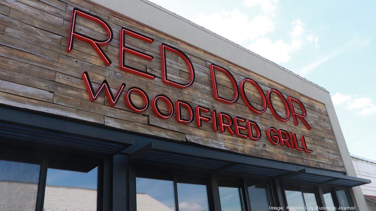 Red Door Woodfired Grill sets grand opening for Lenexa restaurant - Kansas  City Business Journal