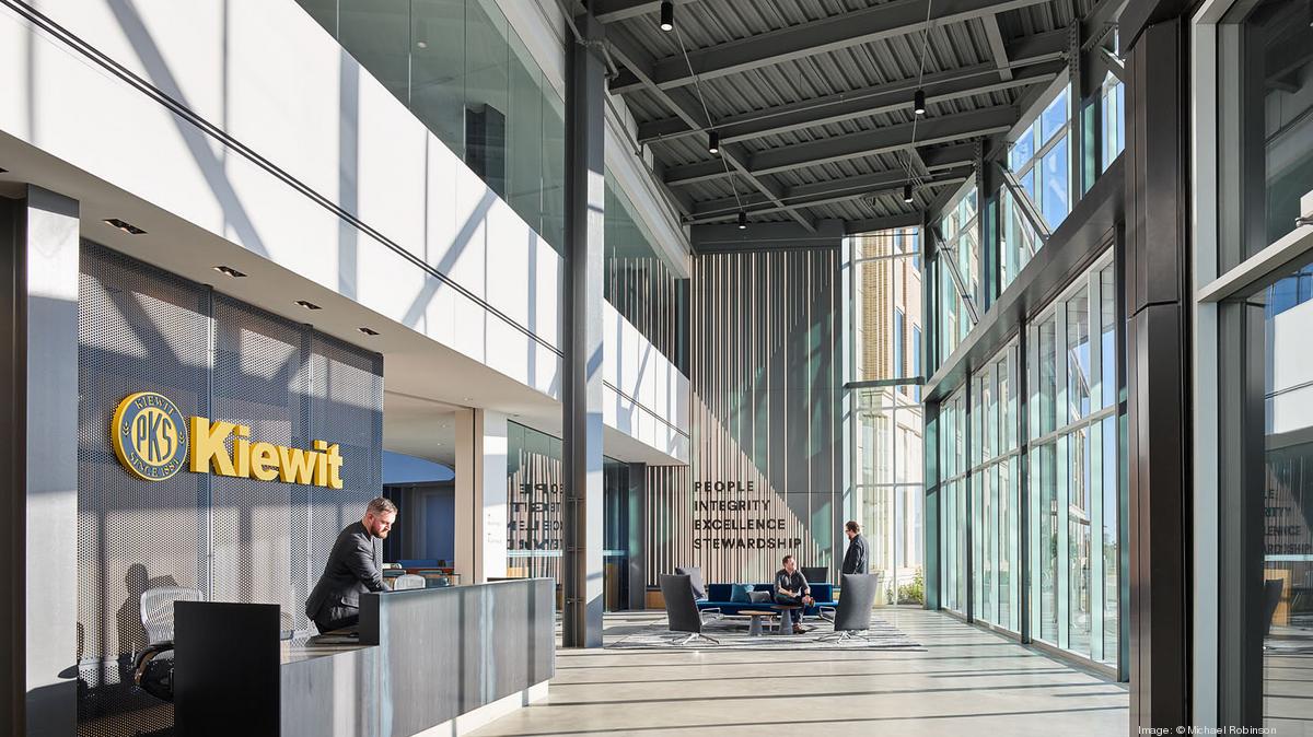 2020 Capstone Awards Office — Kiewit Kansas City Business Journal