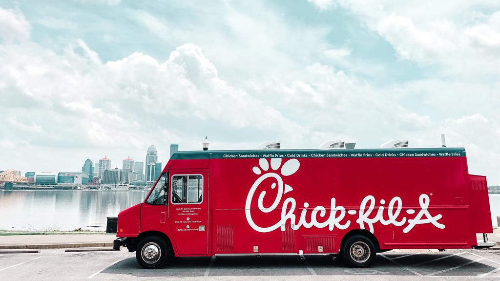 Your Favorite Chicken Chain Is Now On Wheels Cooking Panda