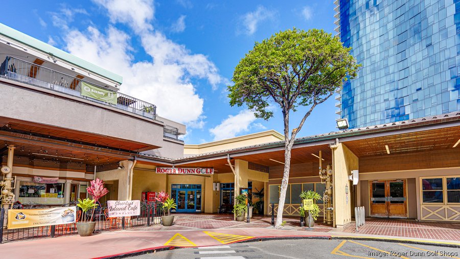 Roger Dunn Golf opens Hawaii superstore Pacific Business News