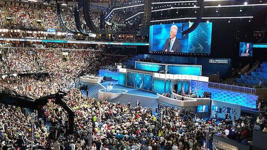 DNC_2016_-_Bill_Clinton