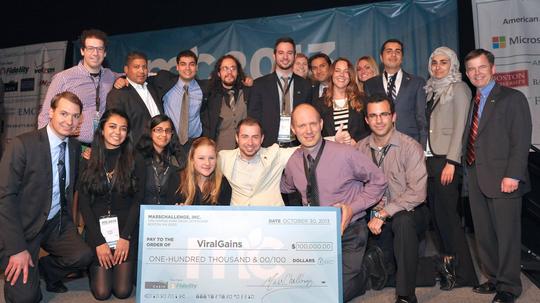 ViralGains-wins-Diamond-Prize-at-MassChallenge-20131