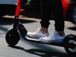 Uber JUMP scooter