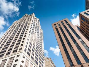 Milwaukee downtown city building