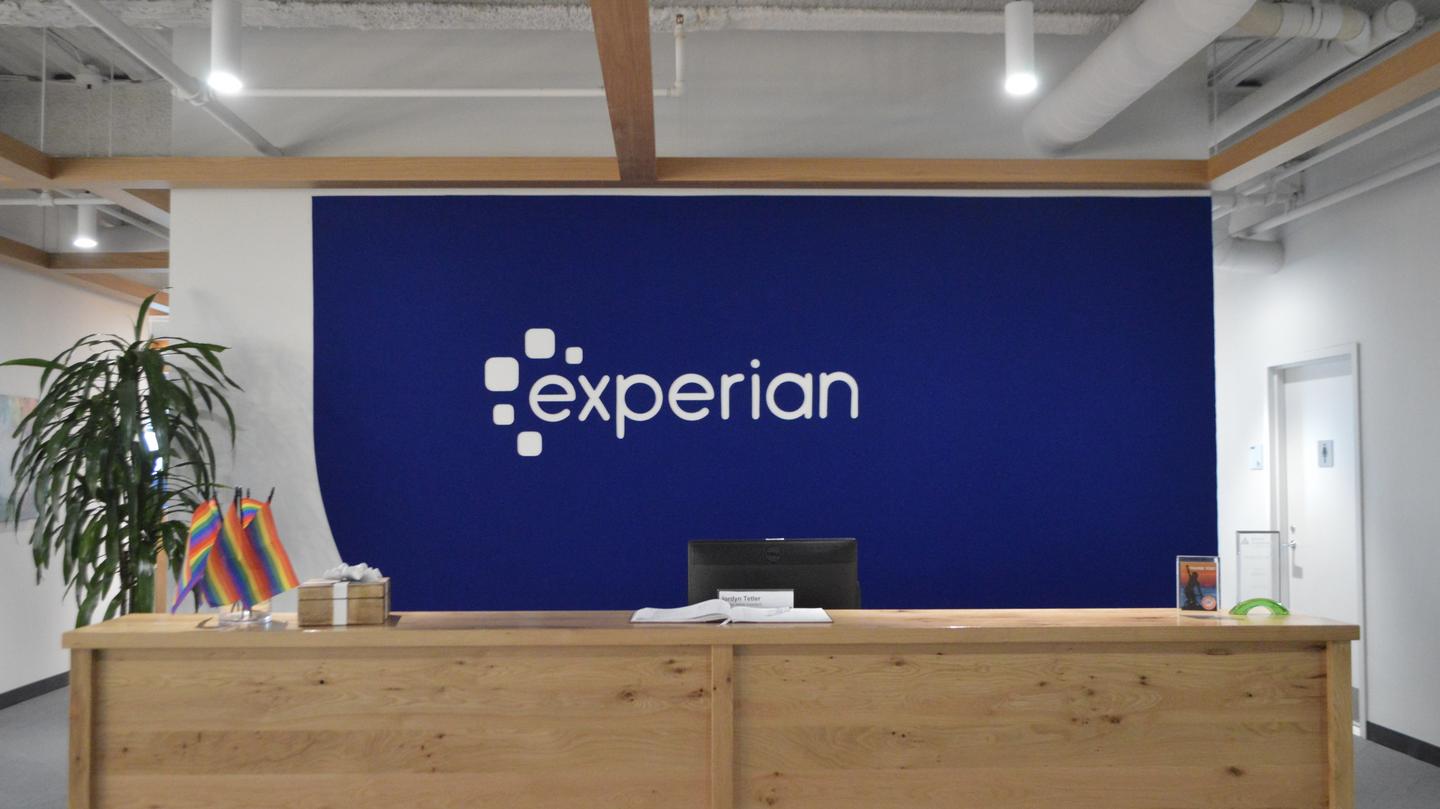 BostInno OfficeEnvy Inside Experian's Exchange Place Headquarters