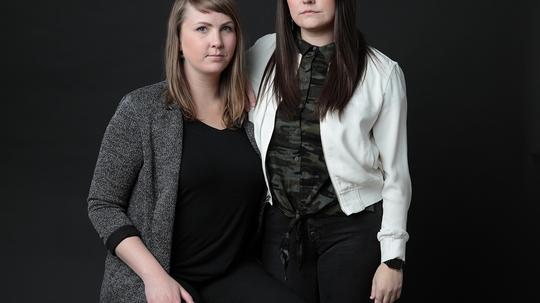 hayley and liz - soona portrait