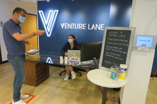 Venture Lane Office Envy