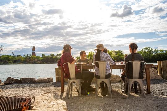 Adventure Dining Family