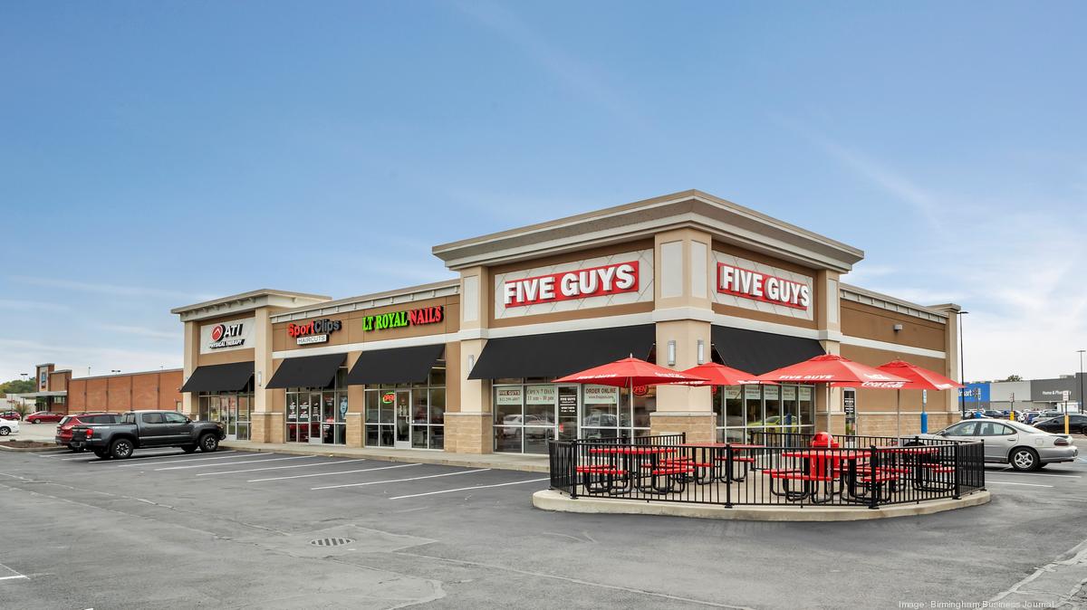 Sanders Capital acquires neighborhood retail center in Indiana