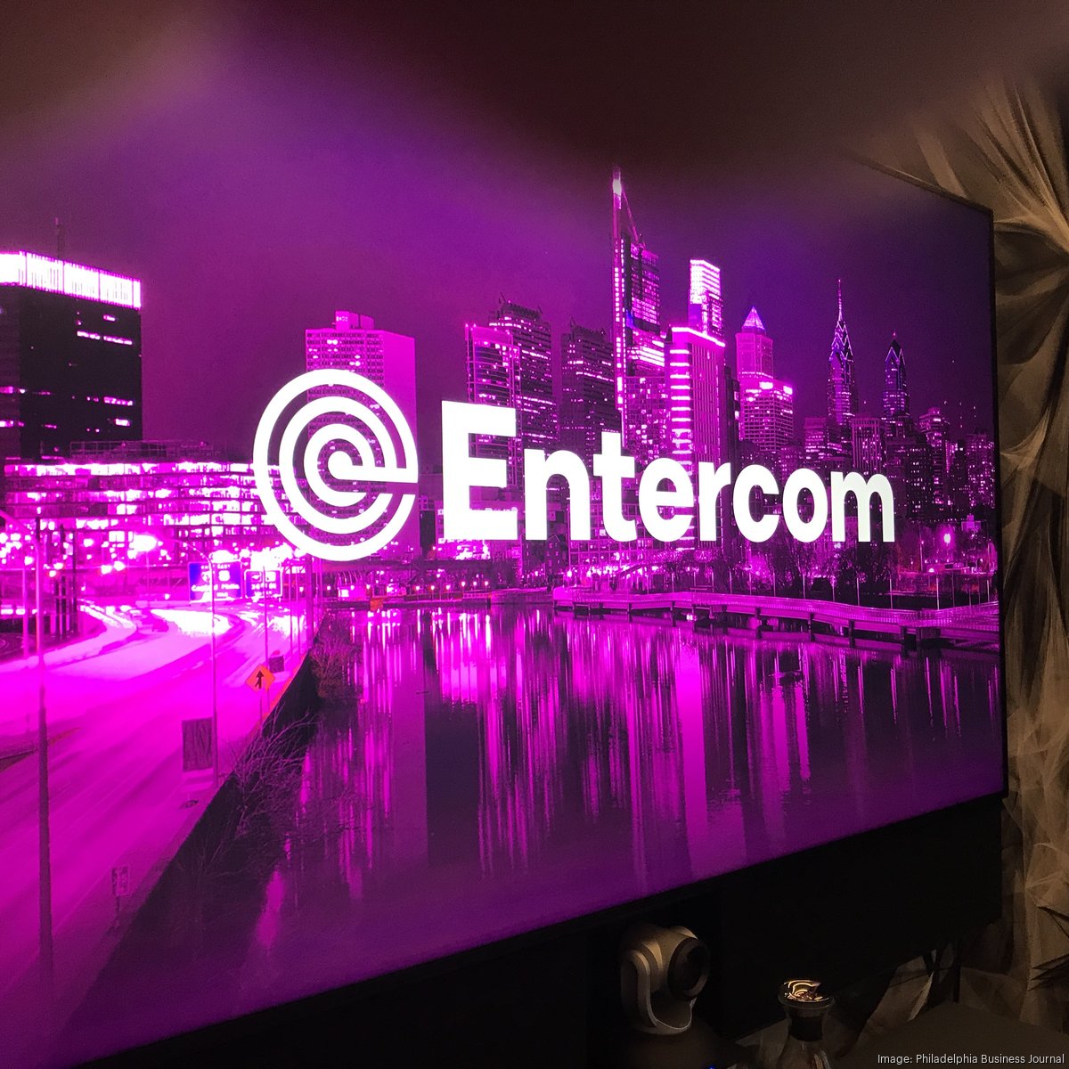 Entercom Entercom Communications Logo