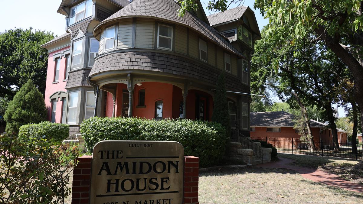 Historic Victorianstyle home converted to offices in the '70s has a