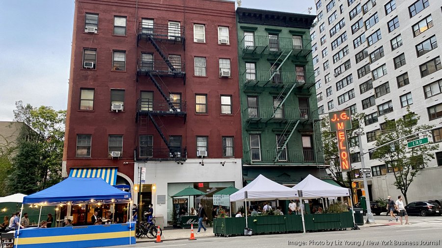 Gov. Cuomo says NYC needs enforcement plan to reopen indoor dining