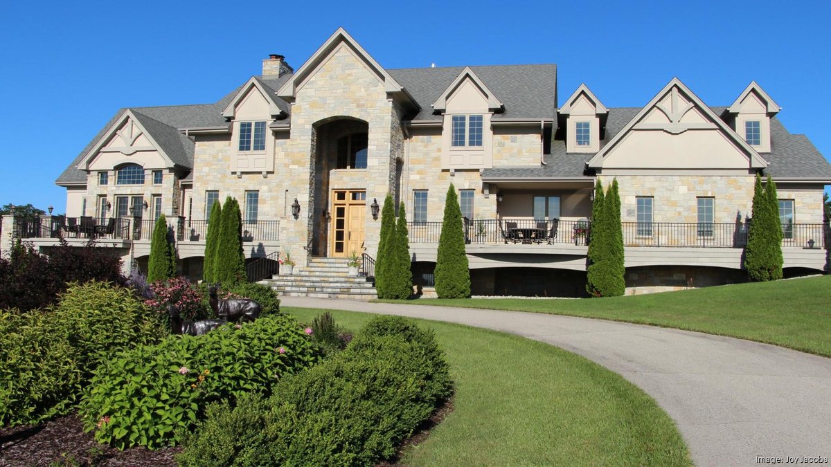 Waukesha County estate with vintage barn, horse facility hits market at