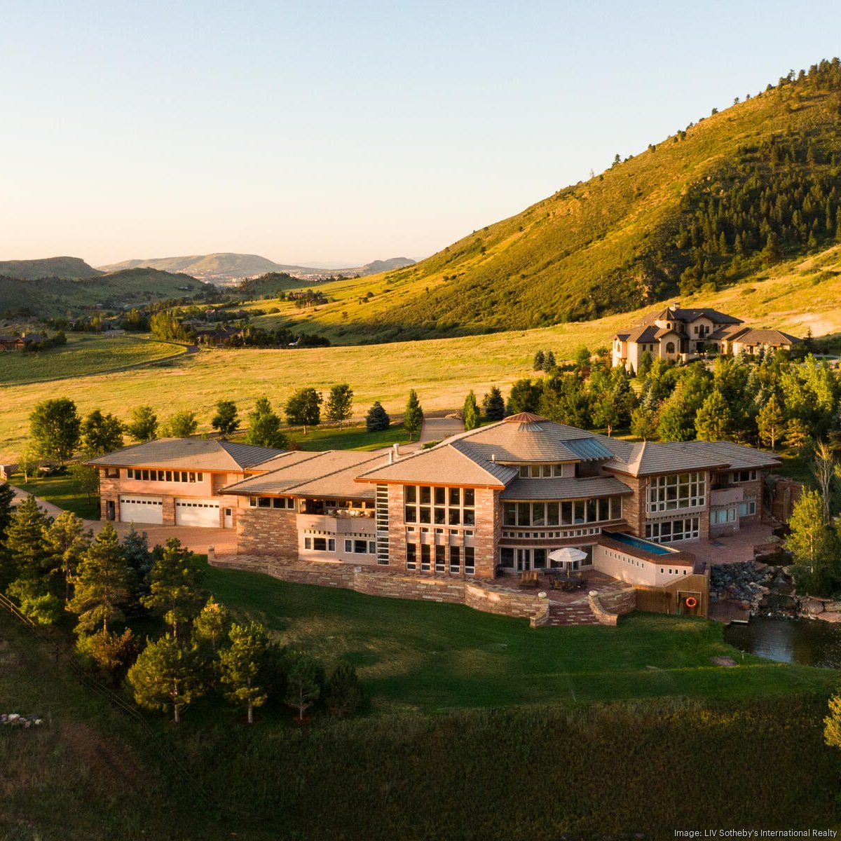 Mike Shanahan's Denver-area mansion sells for $15.73M after nearly 5 years  on the market (Photos) - Denver Business Journal