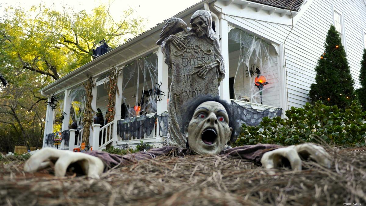 Study shows Halloween decorations are not a big priority in Arizona