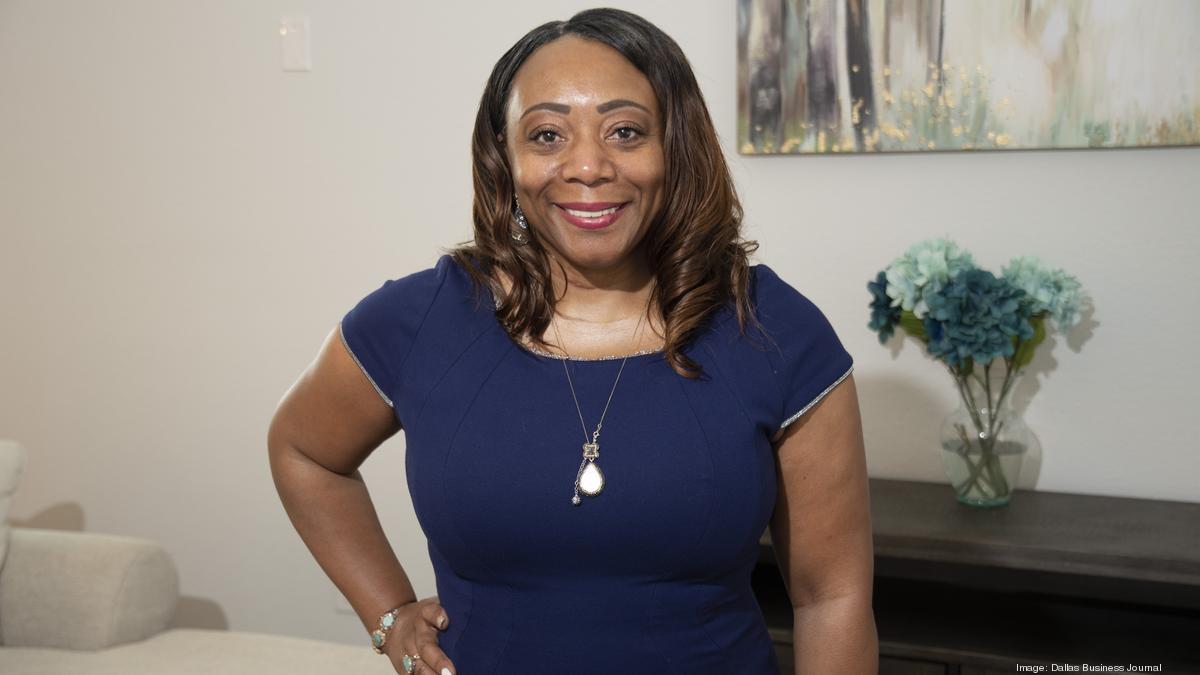 Kelly Flowers builds sisterhood with Women Leading Technology - Dallas  Business Journal