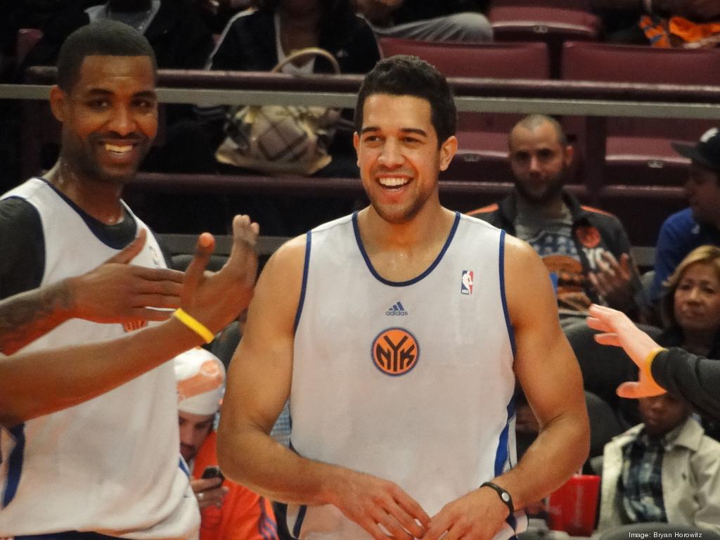 Report: Hawks hire Landry Fields as assistant general manager