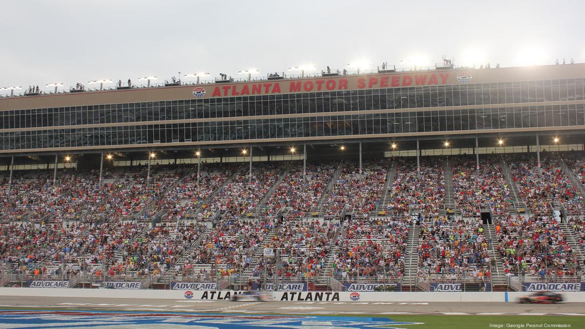 are dogs allowed at atlanta motor speedway