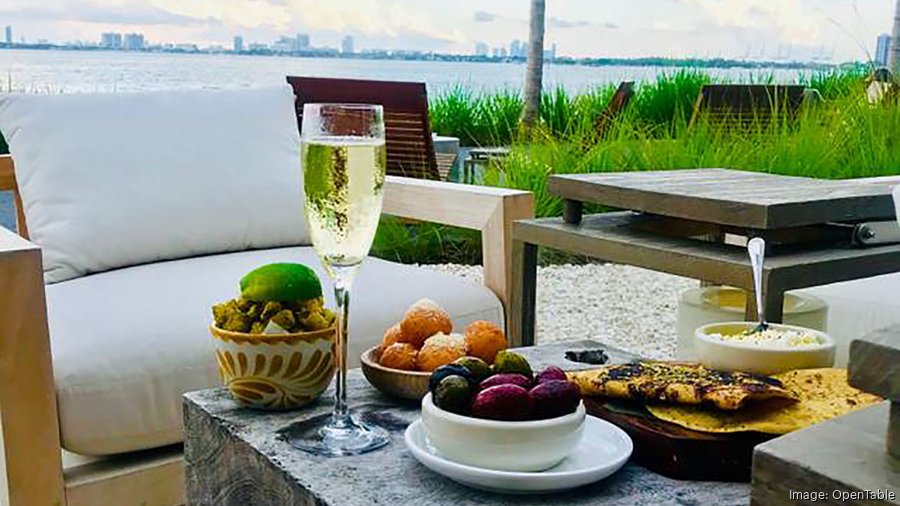Here are the best restaurants in South Florida with outdoor seating