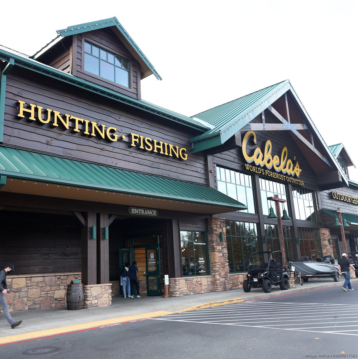 Cabela's building in Hazelwood to hit auction block - St. Louis