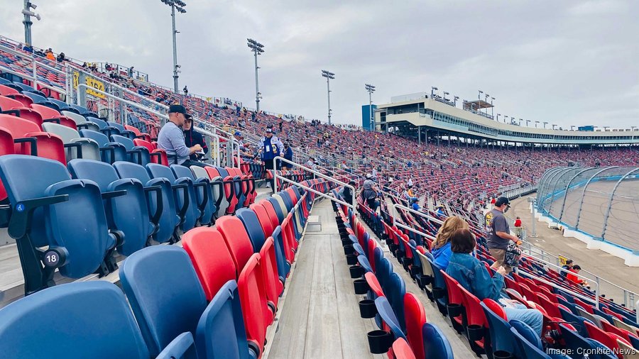 Arizona Cardinals to allow more than 4,000 fans at next 2 homes games