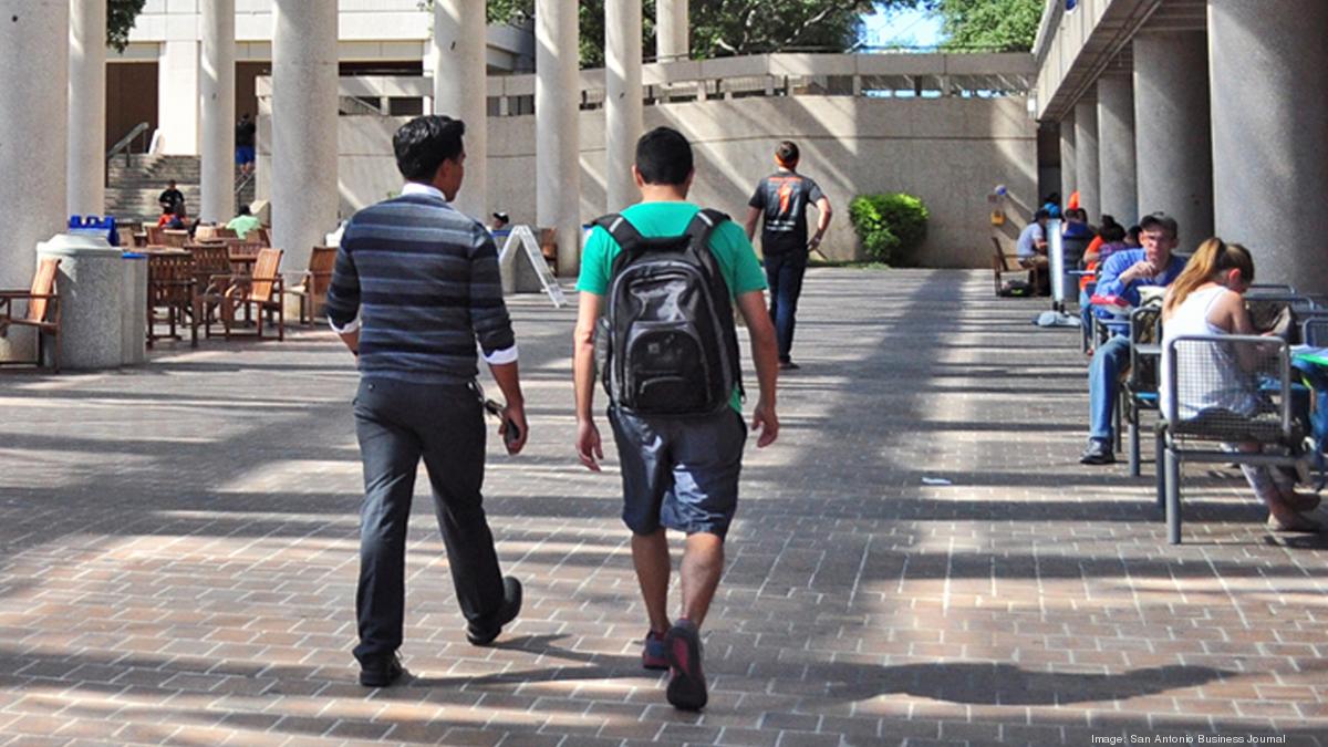 UTSA Hits New Enrollment Benchmarks Amid Pandemic San Antonio   10 Utsa Campus Shots0021sahubtlslj101113*1200xx1500 844 0 634 