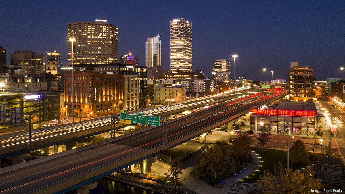 Here's how far a 100,000 salary actually goes in Milwaukee Milwaukee