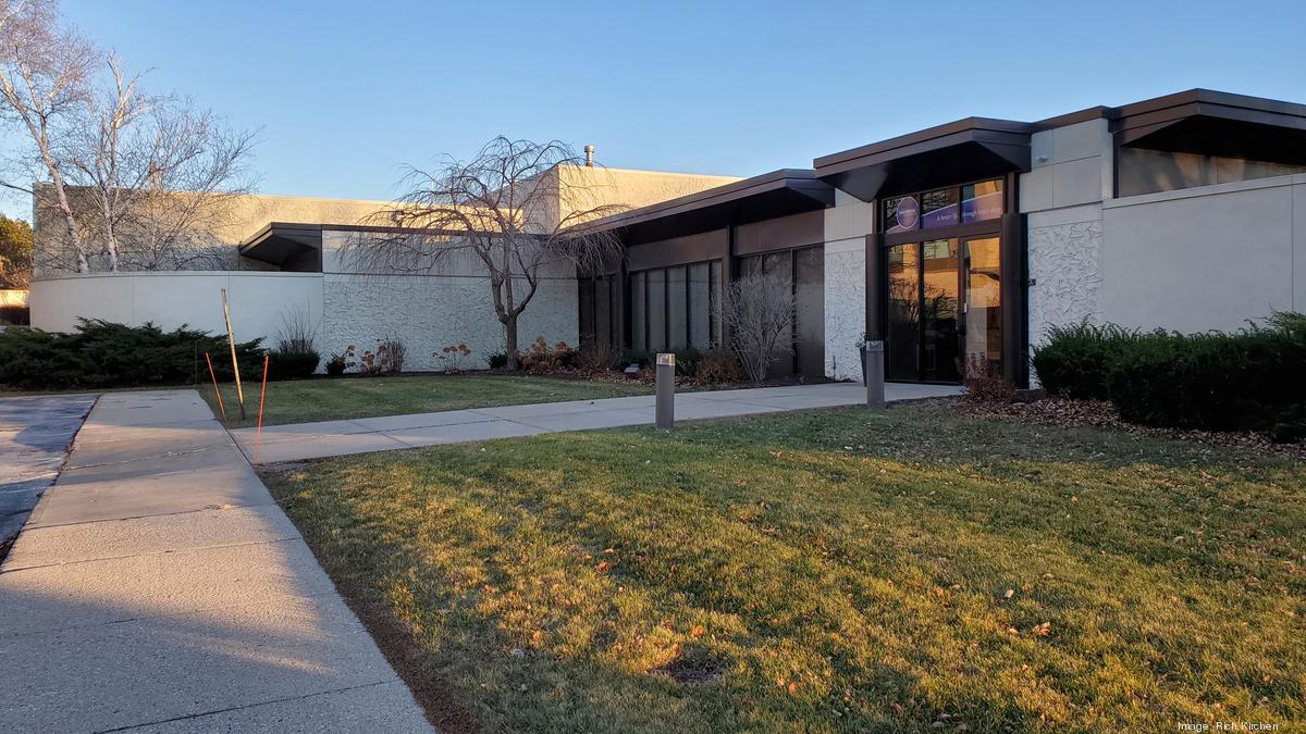 Independent outpatient eyesurgery center planned in West Allis