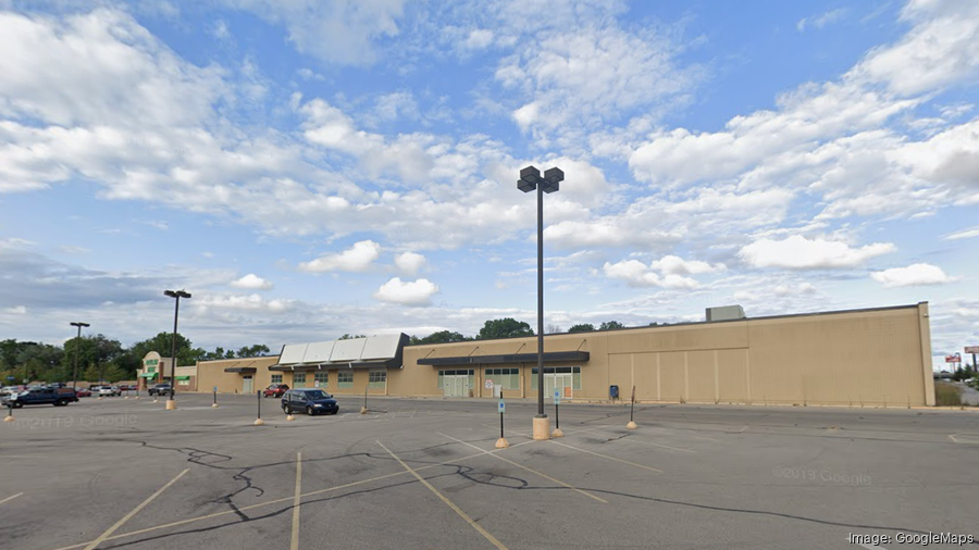 Timmerman Plaza's former Pick 'n Save sold for AutoZone hub Milwaukee