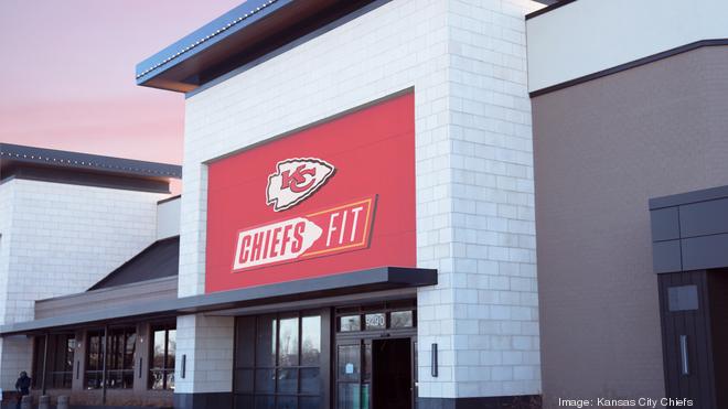 Kansas City Chiefs Pro Shop on X: CHIEFS FIT RETAIL IS OPEN ❤️ Jumping up  and down with excitement because the Chiefs Fit Retail store is open!  Located at 9290 Metcalf Ave.