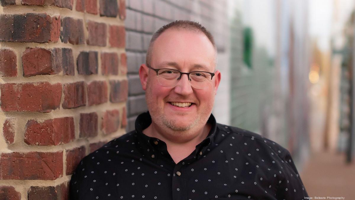 Caleb Parr of Renshaw Company Realtors on when to buy, lease, or sell