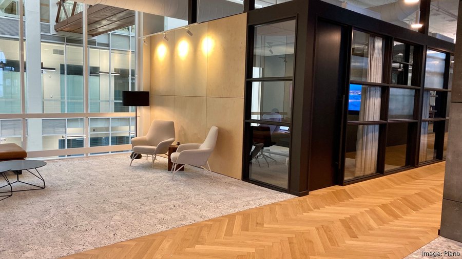 Piano office