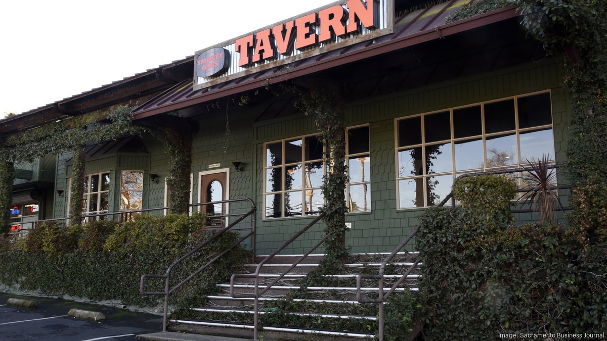 Smokey Oaks Tavern in Fair Oaks shutting down Sunday after dispute with landlord