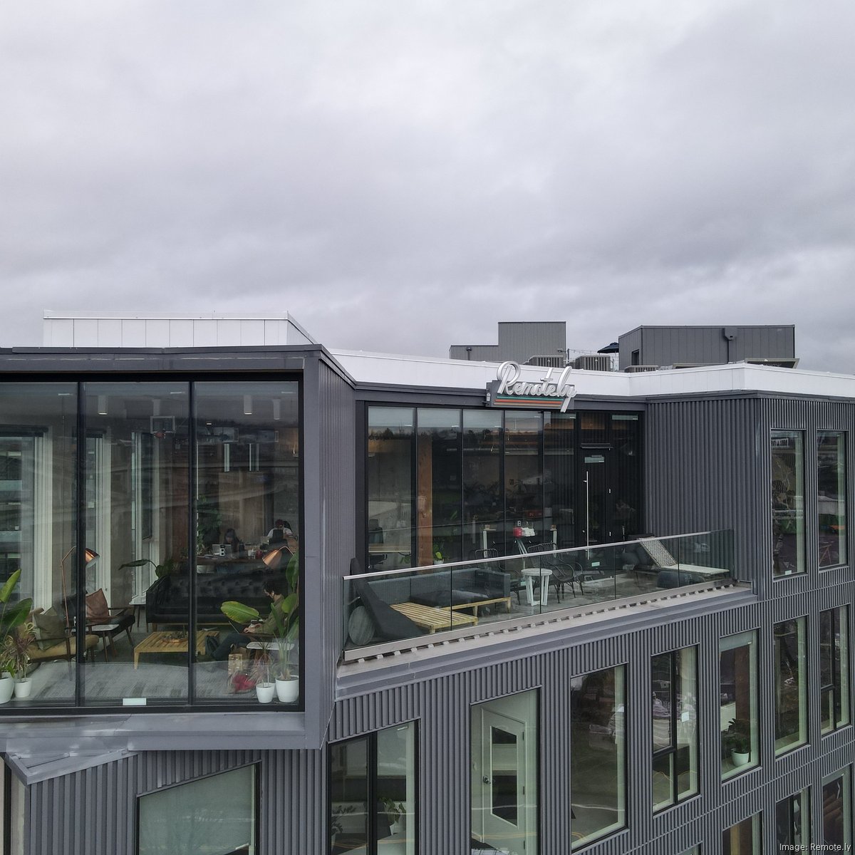 Brandlive office