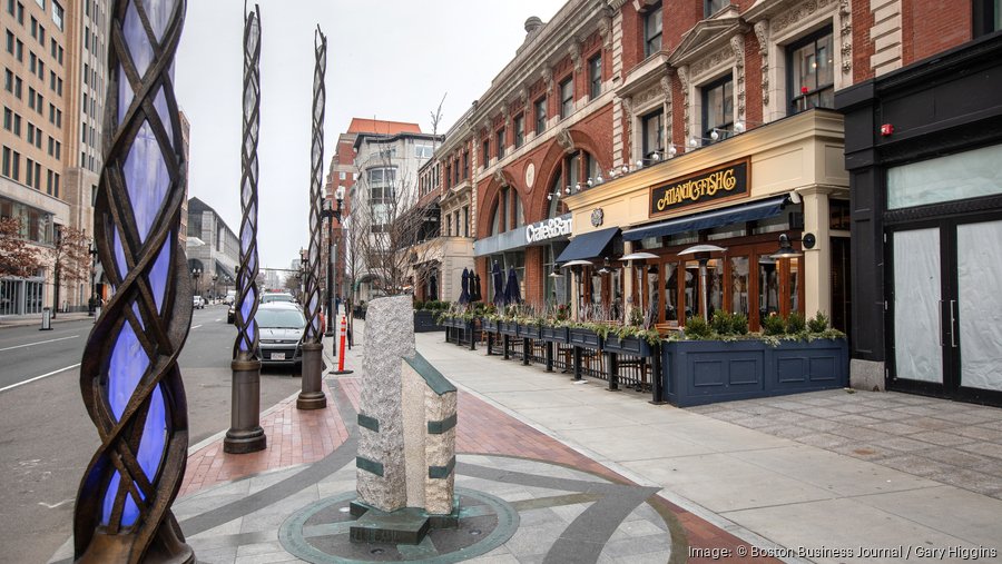 Developer plans project above Abe & Louie’s, Atlantic Fish Co. in