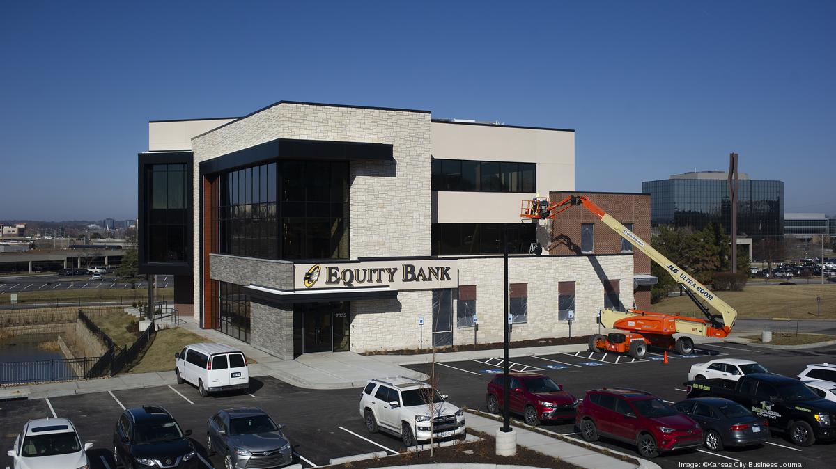 Equity Bank cashes in on 'visible' new OP headquarters [PHOTOS