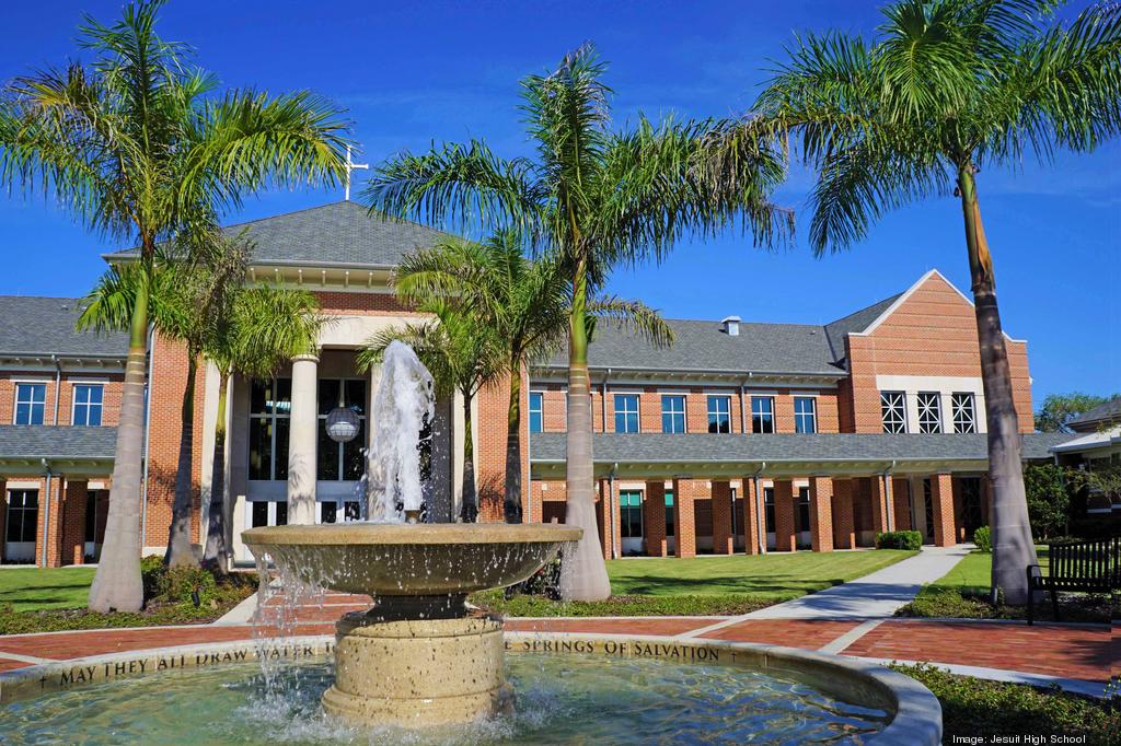 Some 15,000 U.S. high - Jesuit High School of Tampa