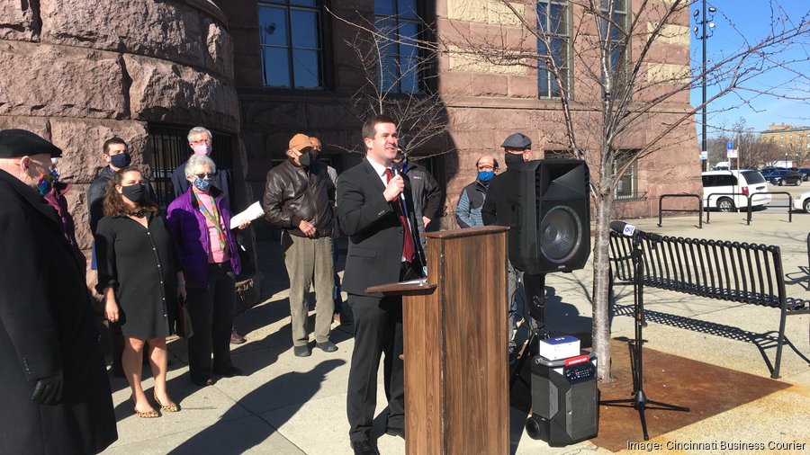 Charter Committee wants mayor stripped of ‘pocket veto’ Cincinnati