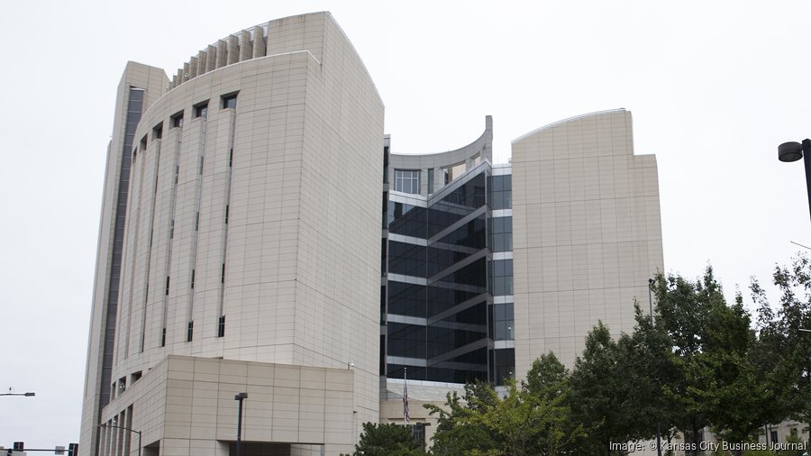 Country Club Bank seeks ruling on HUDcontrolled Parade Park Homes