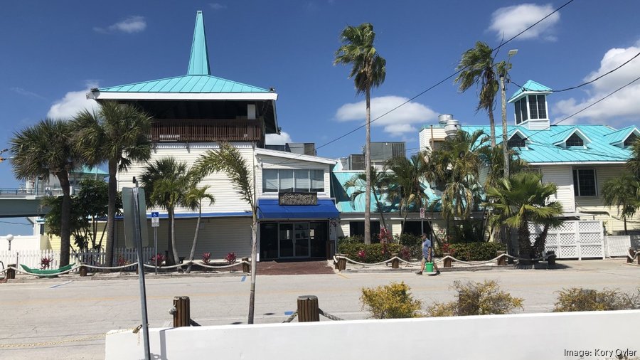 Crabby's on the Pass coming to old Gators Cafe on Treasure Island ...