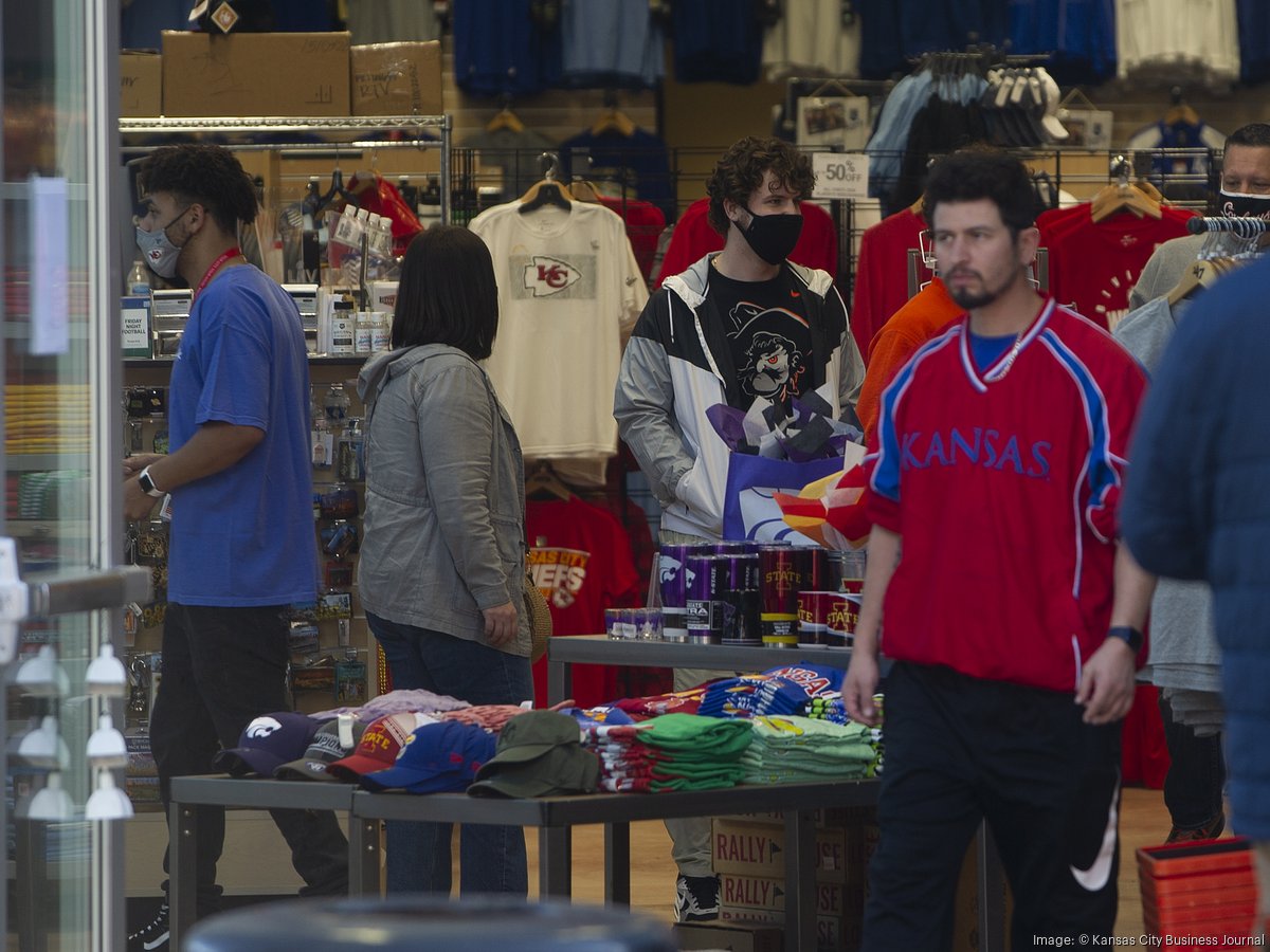 Sports merchandise retailer Rally House adds St. Louis-area