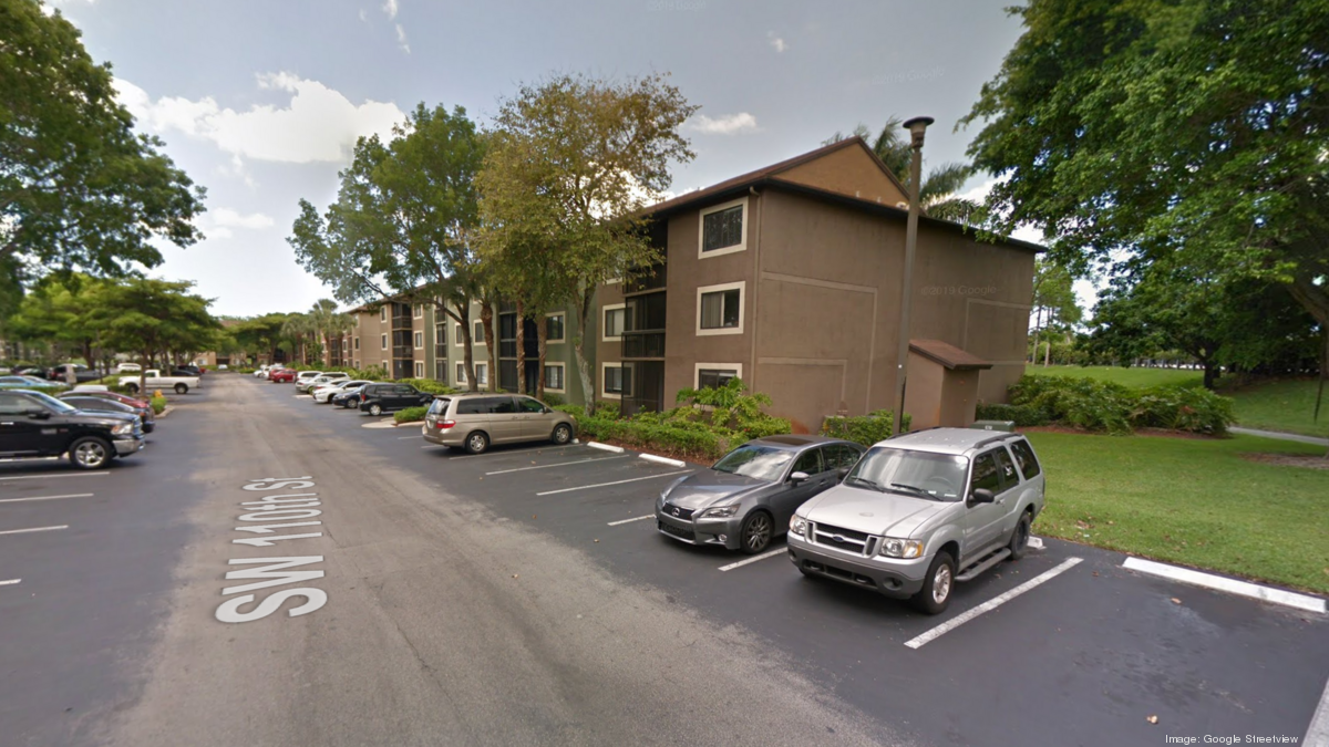 AEW Capital Management sells Cascades at the Hammocks apartments in